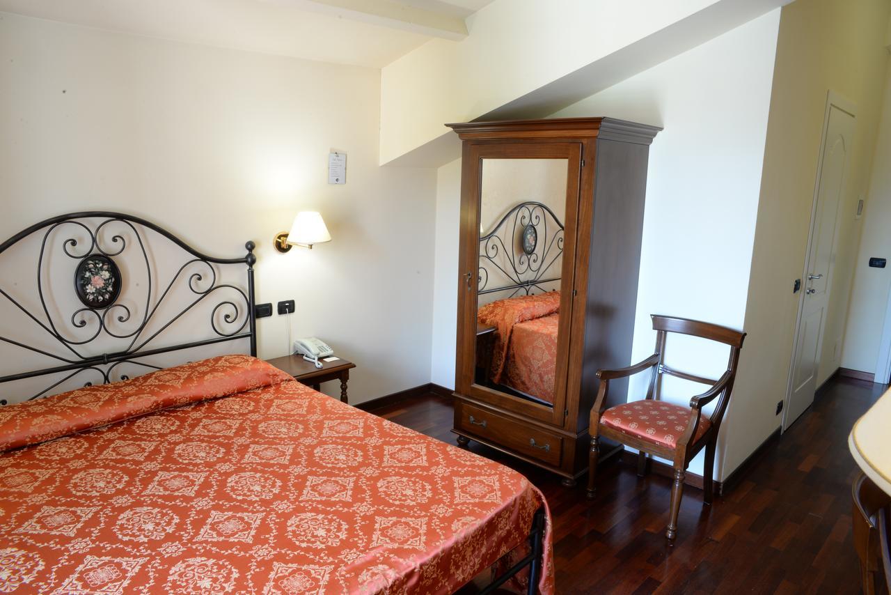 Villa Chiara Hotel Canelli Kültér fotó